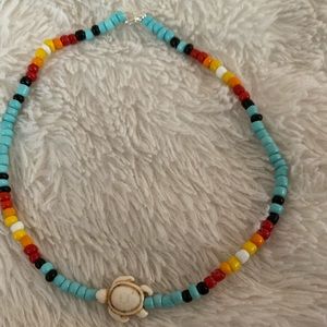 Blue turtle choker